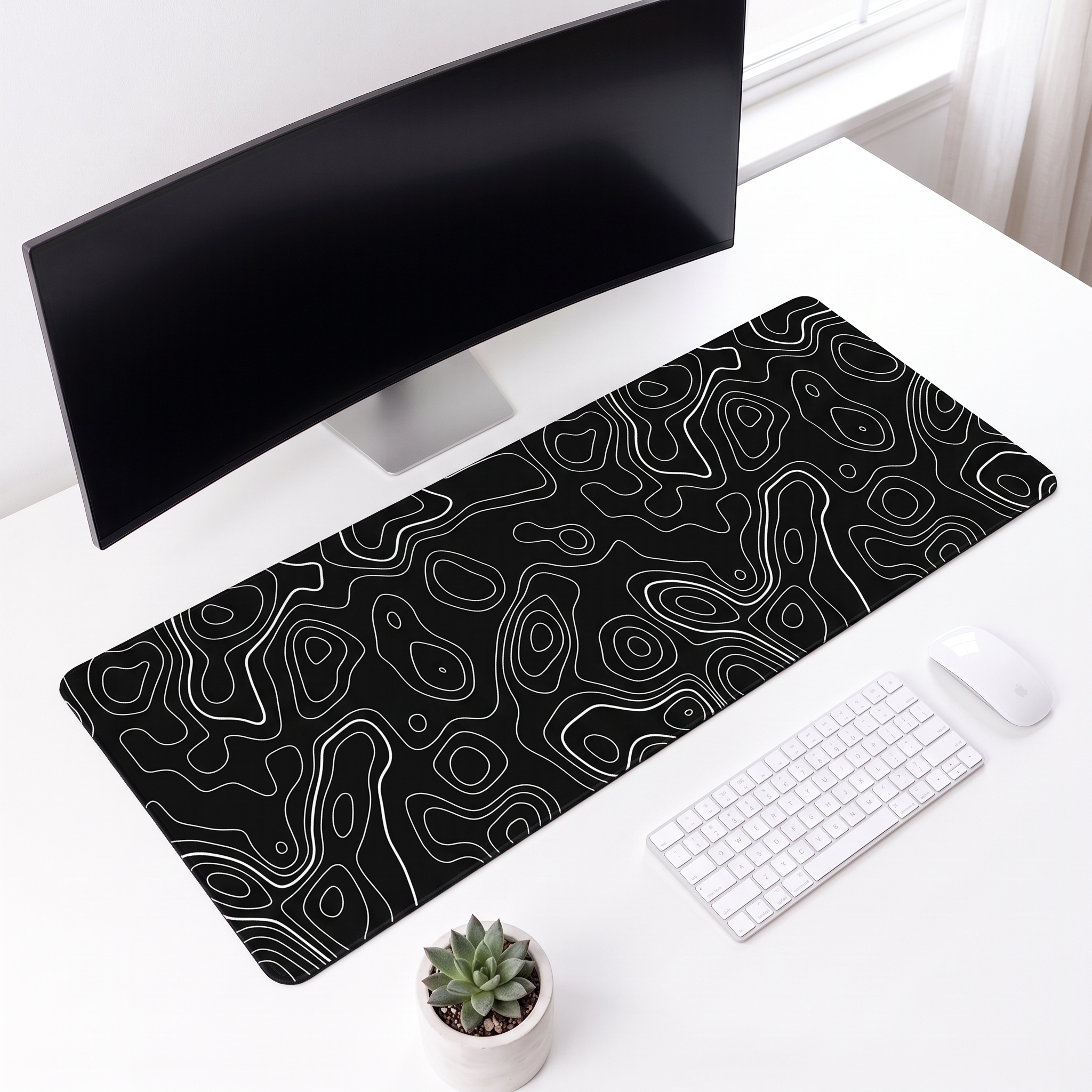 Contour Black Extended Desk Mat